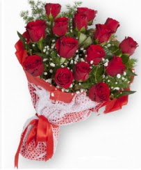 11 adet kırmızı gül buketi  Kırşehir online çiçek gönderme sipariş 