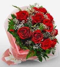 12 adet kırmızı güllerden kaliteli gül  Kırşehir çiçekçiler 