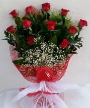11 adet kırmızı gülden görsel çiçek  Kırşehir çiçek gönderme 