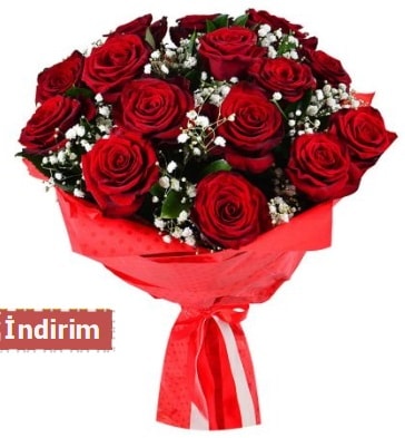 12 Adet kırmızı aşk gülleri  Kırşehir çiçek gönderme 